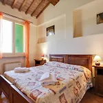 Comfortable Mansion In Siena With Swimming Pool