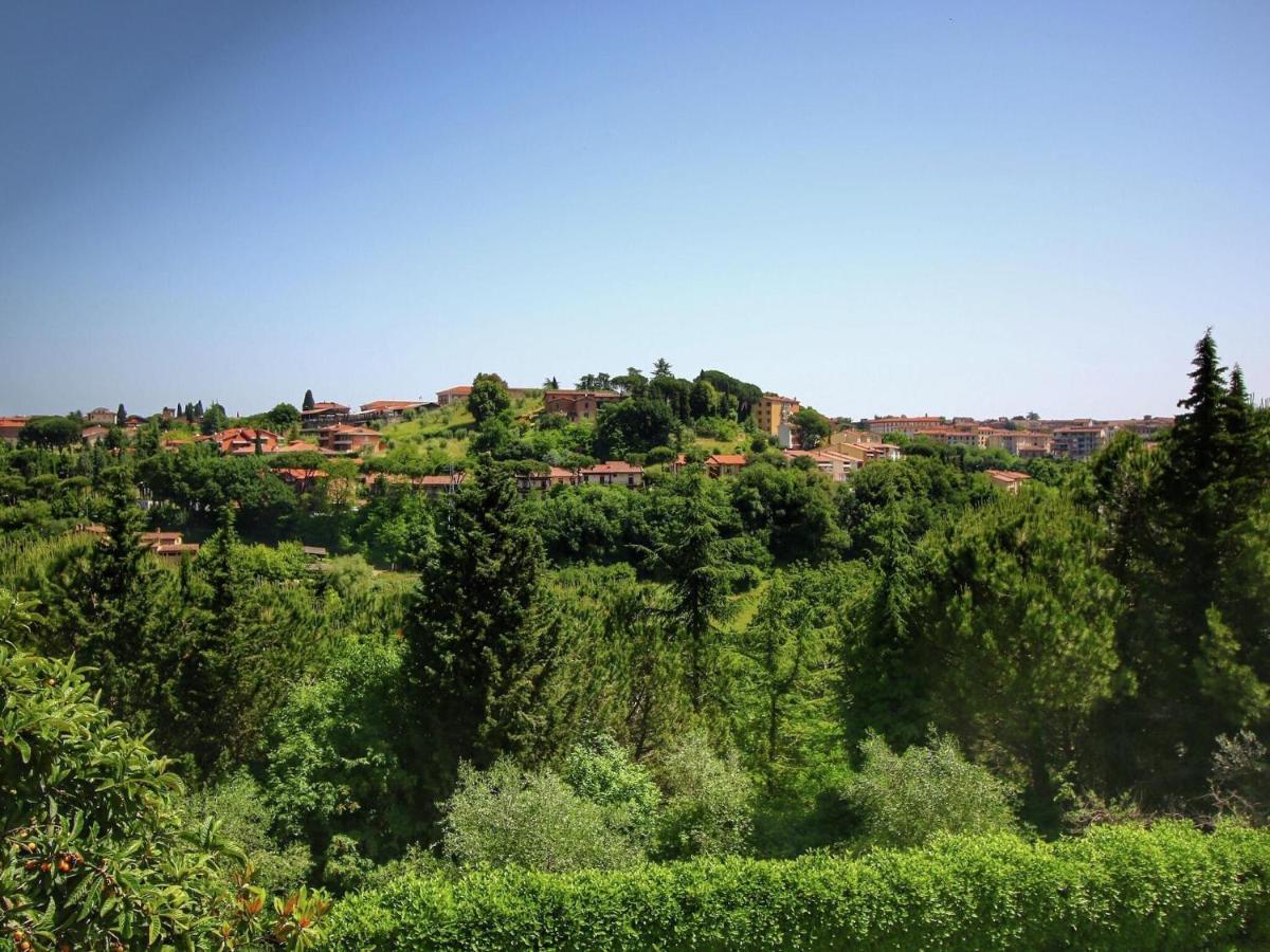Casa vacanze Comfortable Mansion In With Swimming Pool