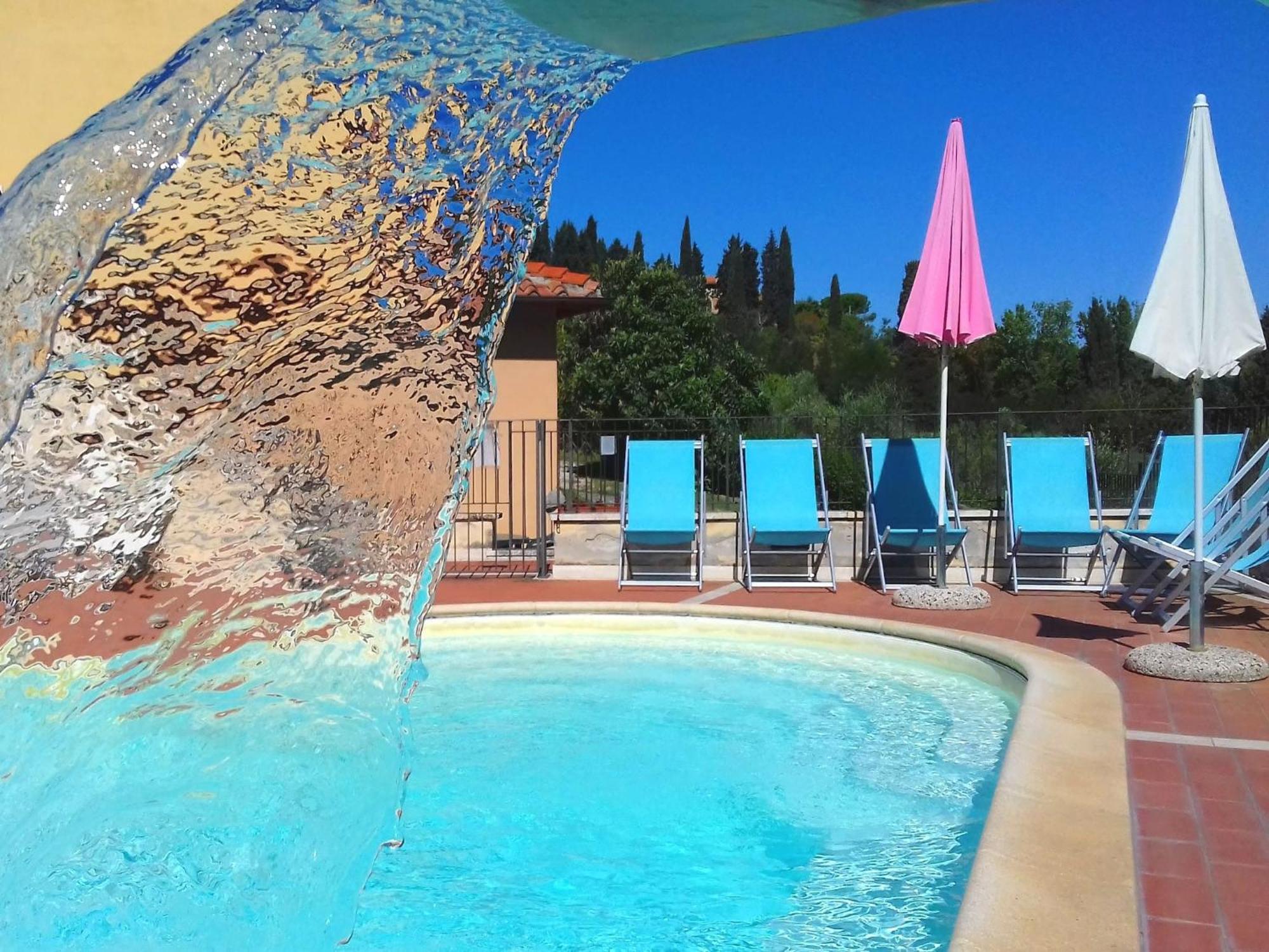 Comfortable Mansion In With Swimming Pool Casa vacanze Siena